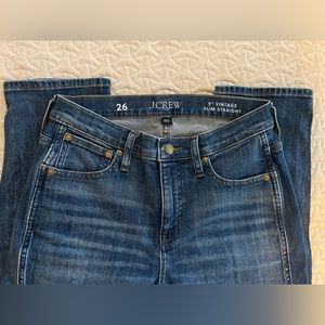 J Crew 9 in Vintage Slim Straight Jean, size 26